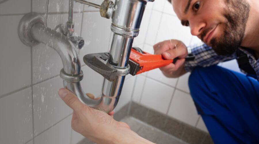 Professional same day plumber services in Bradgate, IA